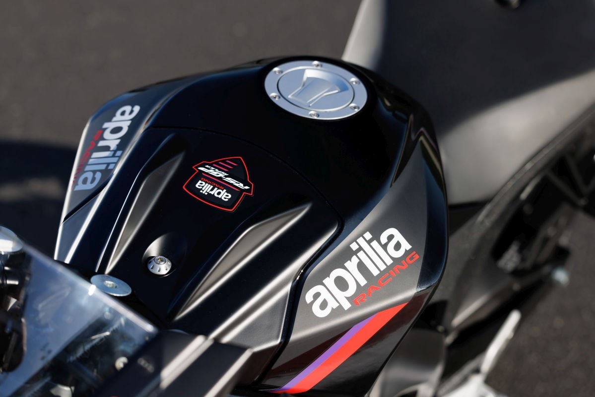 Una MotoGP a 16 anni? Ecco Aprilia RS 125 GP Replica